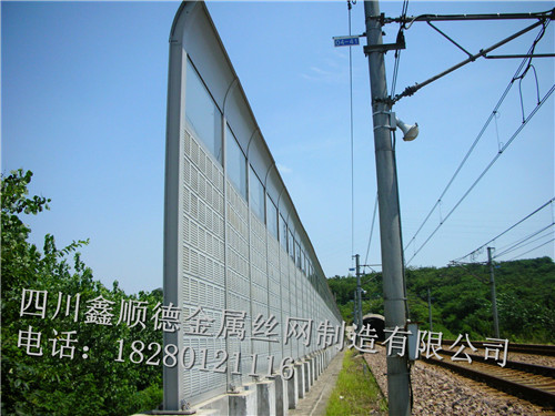 四川(chuan)聲(sheng)屏(ping)障(zhang)